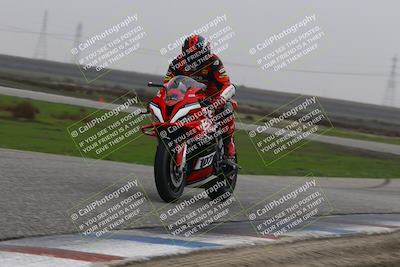 media/Nov-30-2025-TrackDaz (Sun) [[d8b22663df]]/A Group/Session 4 (Wheelie Bump)/